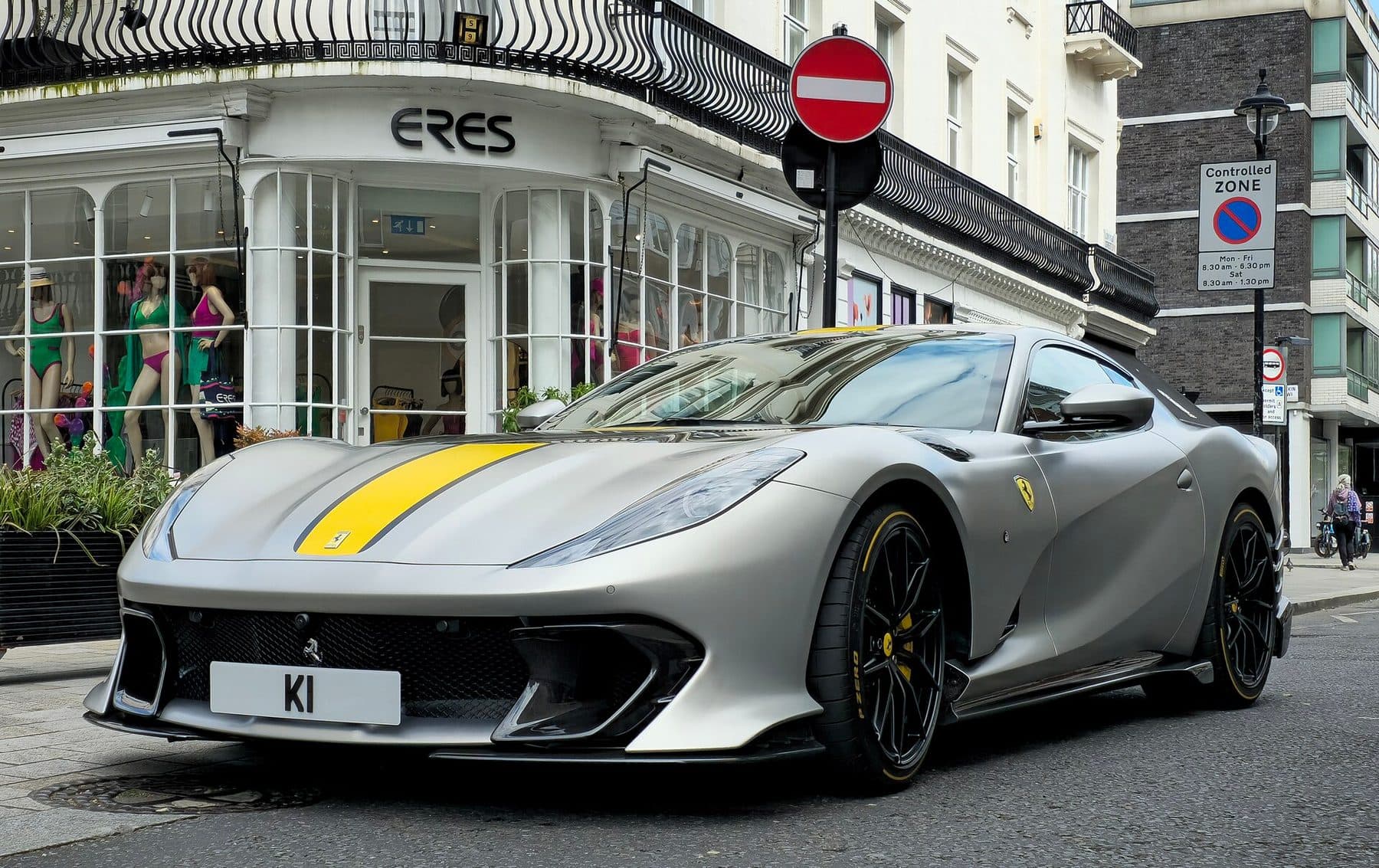 Ferrari 812 Competizione