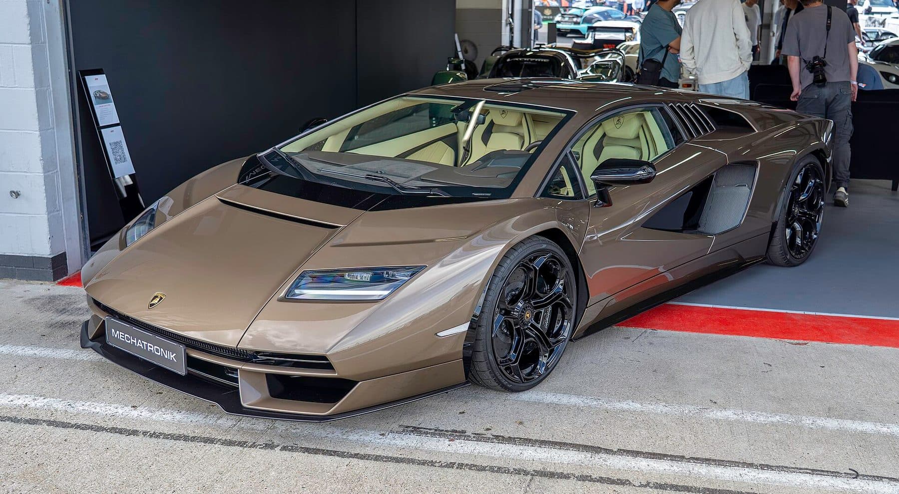 Lamborghini Countach LPI 800-4