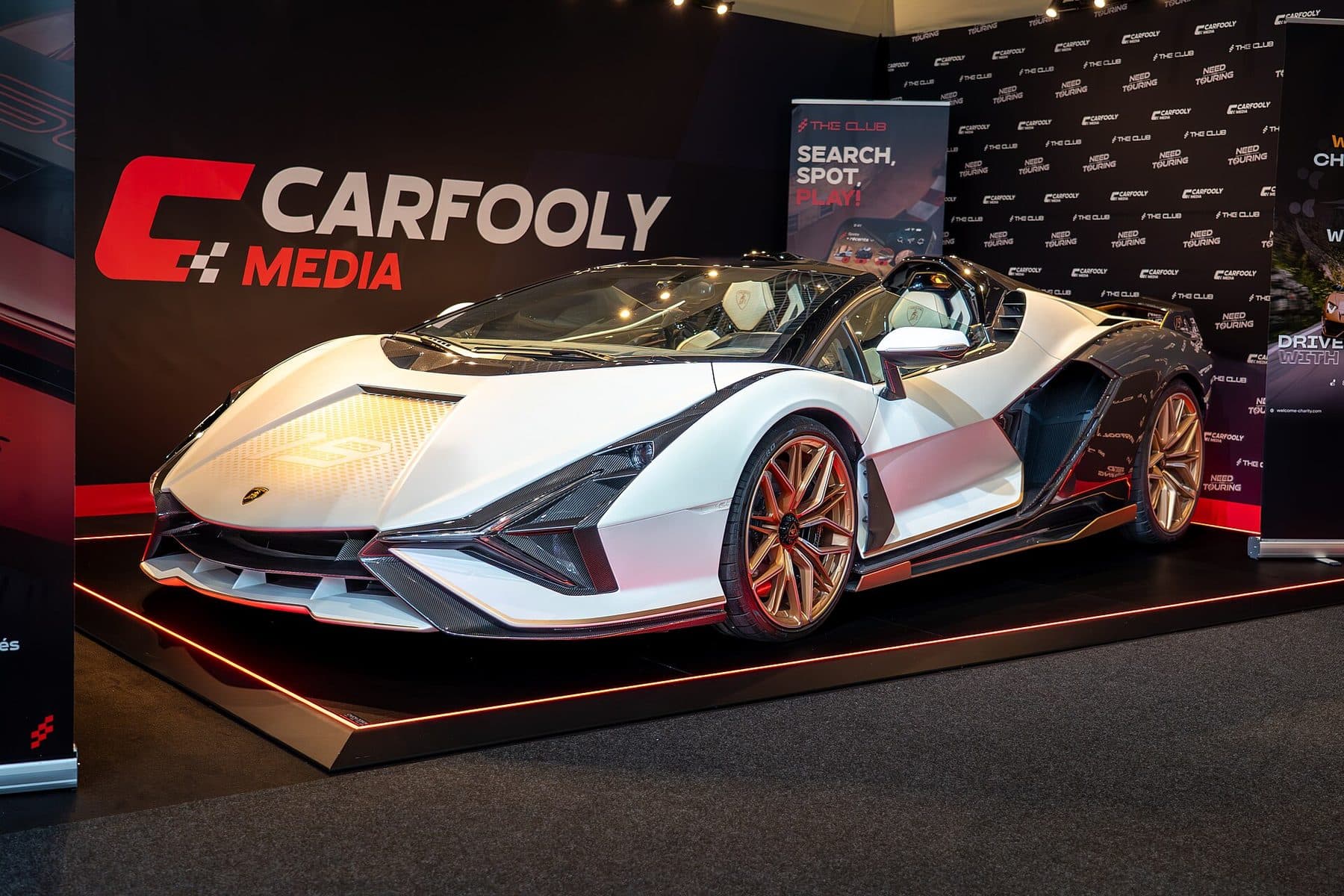 Lamborghini Sián Roadster